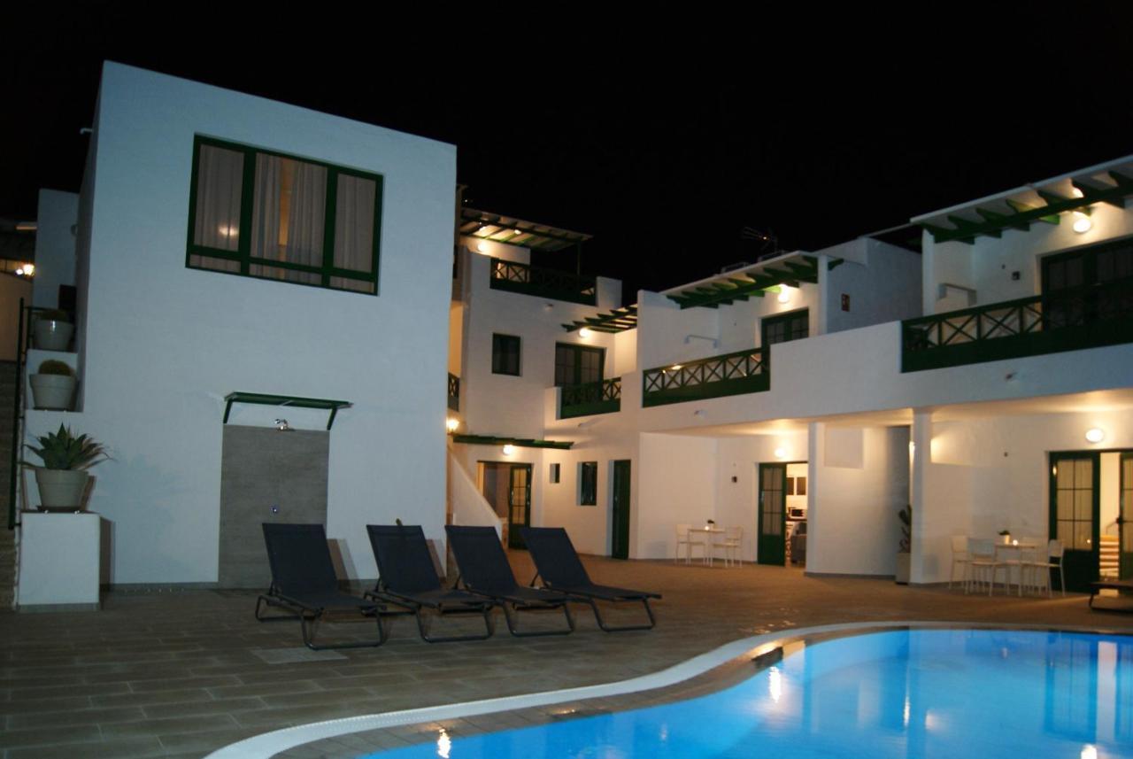 Apartamentos Zalabar Tias Exterior photo