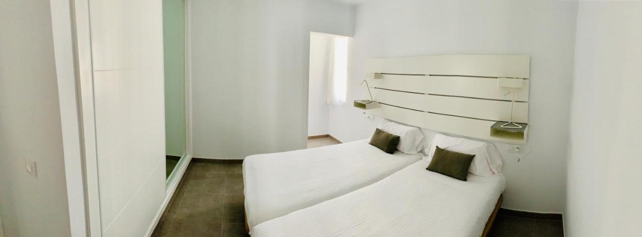 Apartamentos Zalabar Tias Exterior photo