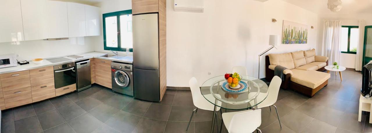 Apartamentos Zalabar Tias Exterior photo